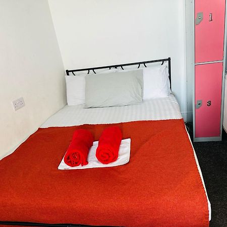 Backpackers Blackpool Hotel & Suites Eksteriør bilde